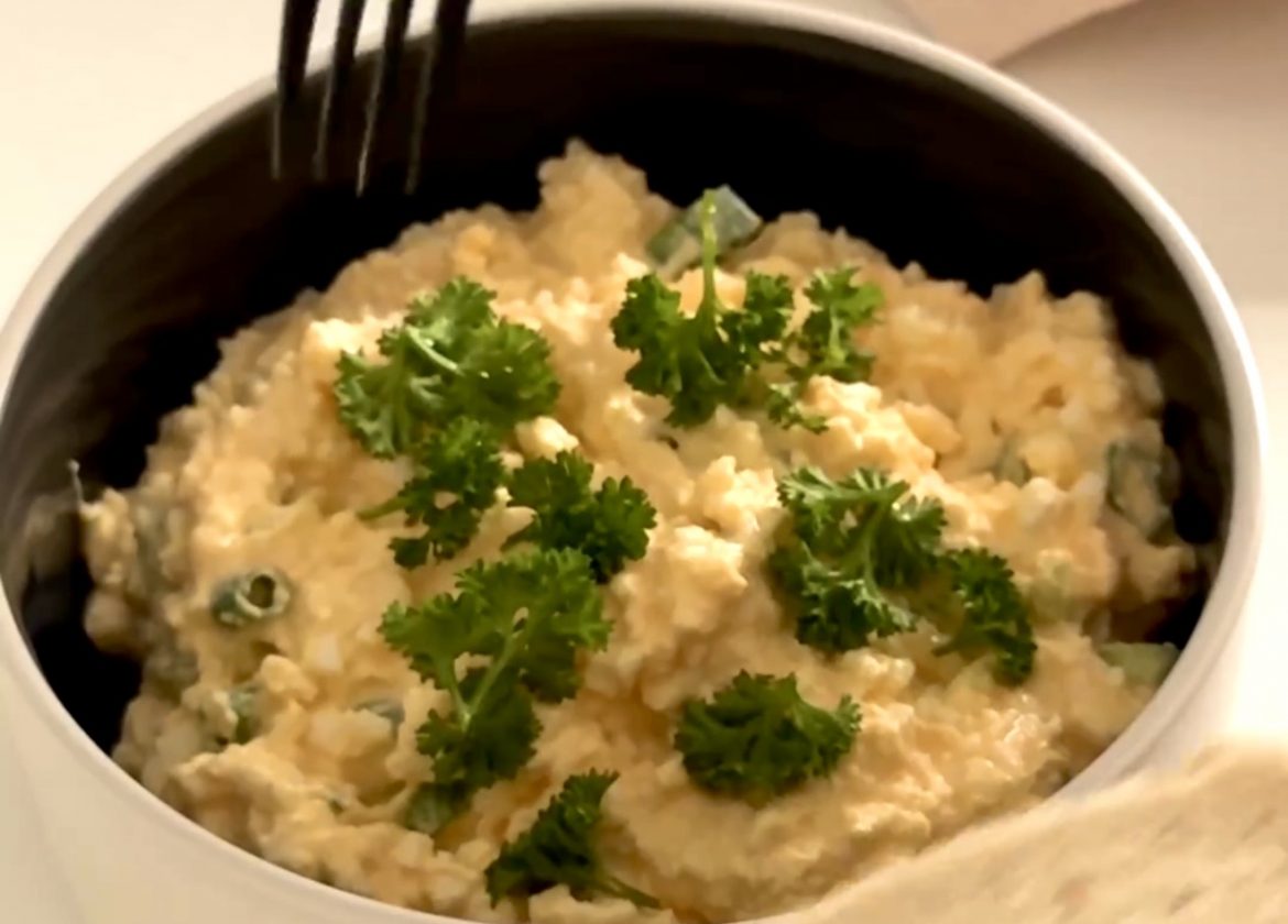 Cremiger Ei-Aufstrich mit Joghurt