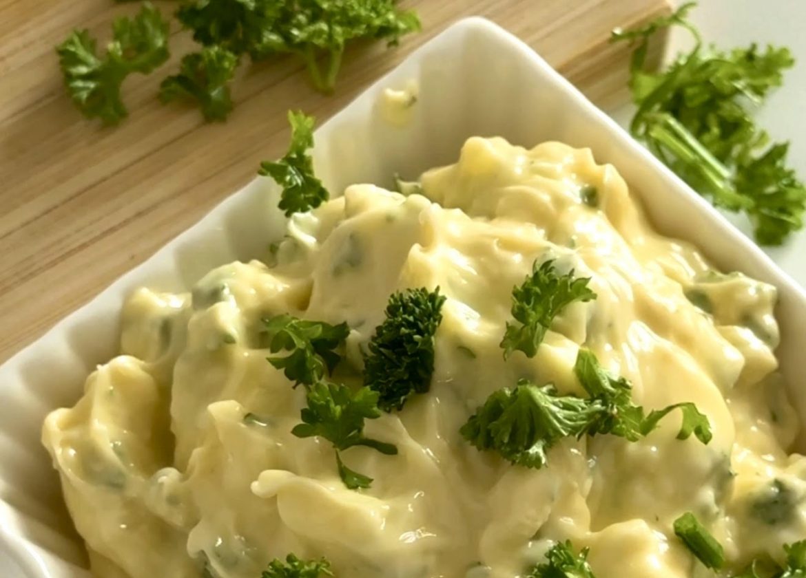 Knoblaucbutter selber machen