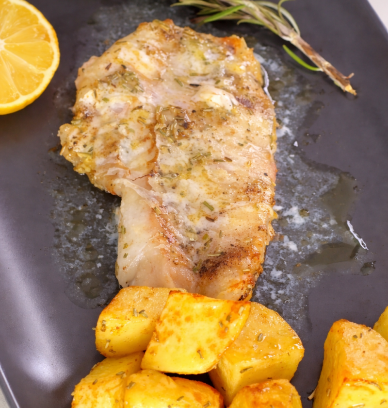 Saftiger Ofenfisch in 15 Minuten (einfach & alltagstauglich)